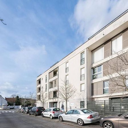 La Belle Echappee Parisienne - Gare - Hyper Centre Lägenhet Les Mureaux Exteriör bild